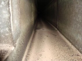 εξαερισμός τράπεζας μετά από φωτιά πριν τον καθαρισμό